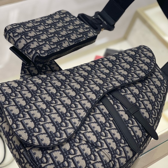 Dior Maxi Saddle Bag - Picture 5 of 5